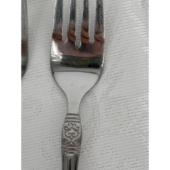 Oneida VISTA Stainless Steel Forks Set Of 4 Flatware - Picture 2 of 4